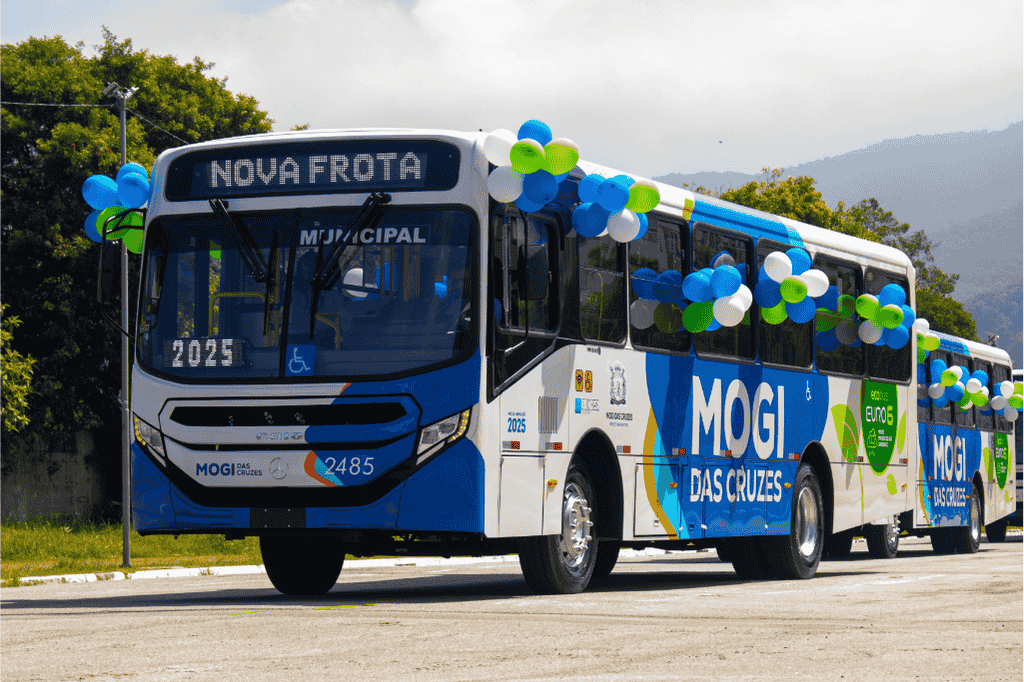Mogi das Cruzes recebe 45 novos ônibus com tecnologia Euro 6 e nova identidade visual