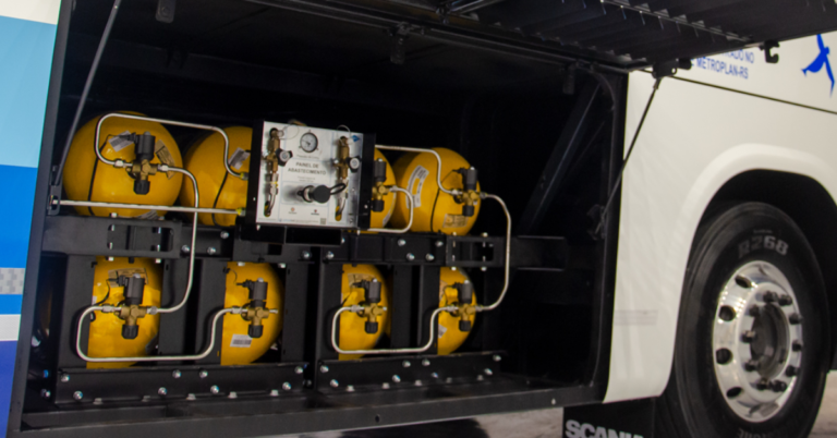 Goiás terá frota de 501 ônibus movidos a biometano e GNV